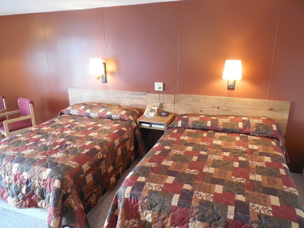 Motel 70 High Hill ภายนอก รูปภาพ