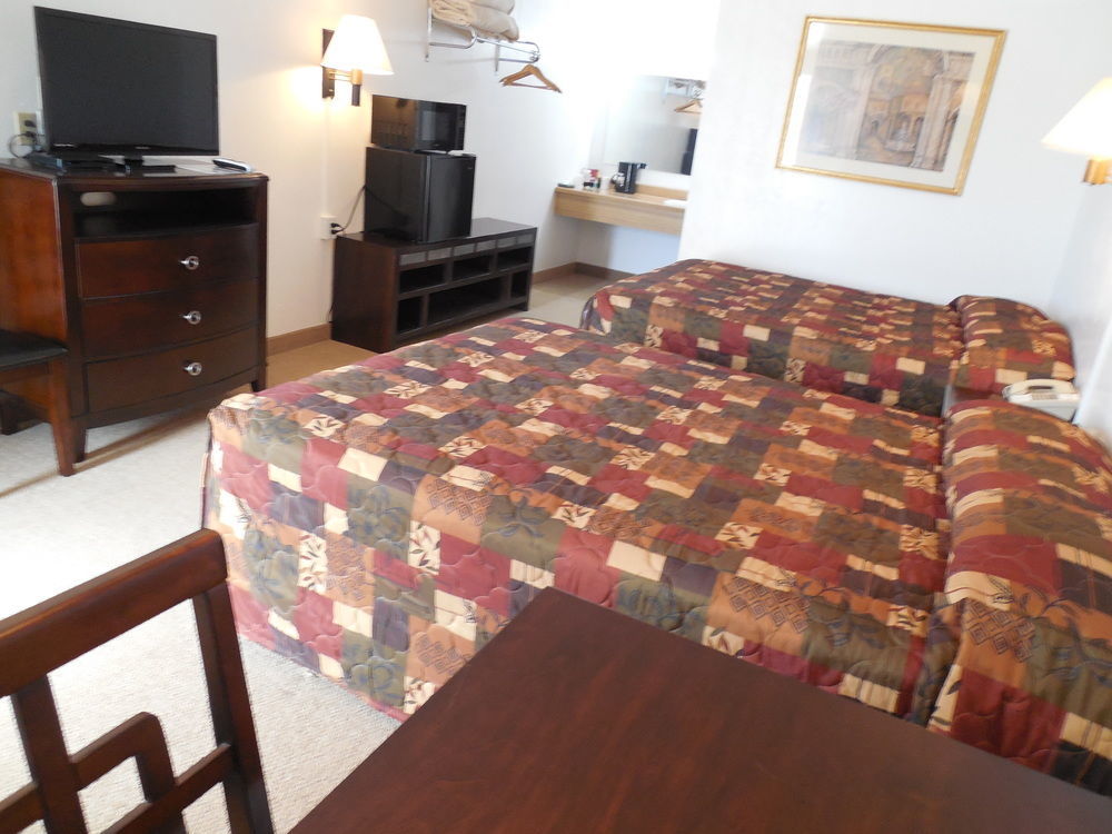 Motel 70 High Hill ภายนอก รูปภาพ