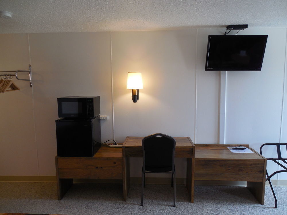 Motel 70 High Hill ภายนอก รูปภาพ